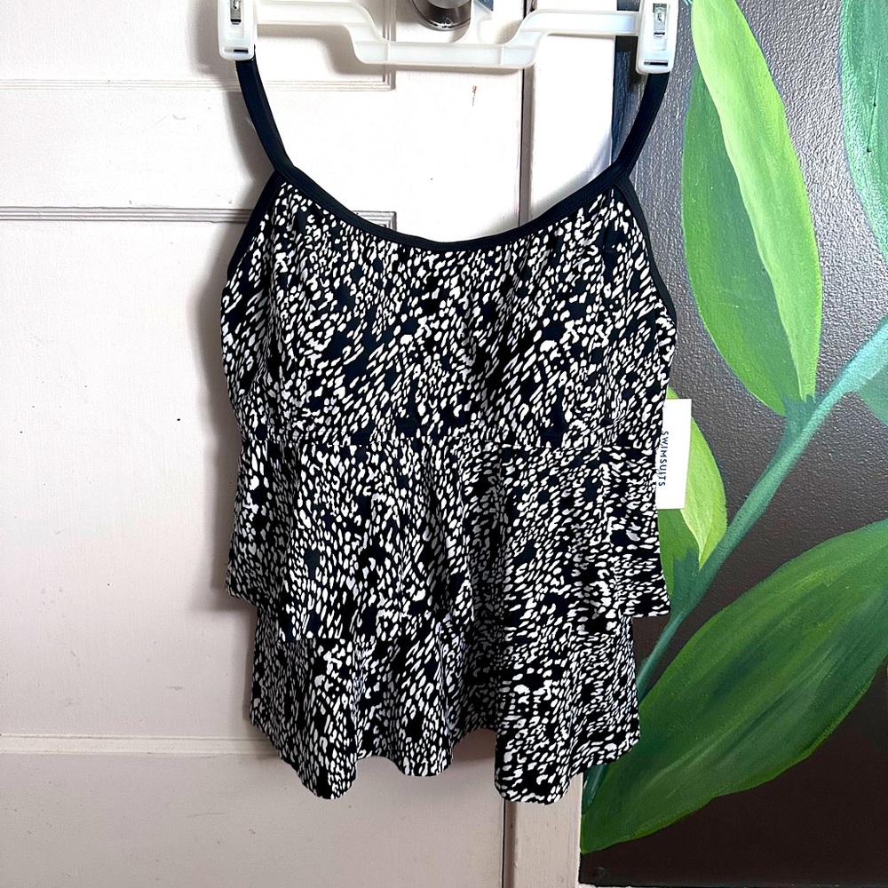 Swimsuits For All Black and White Peplum Tankini top